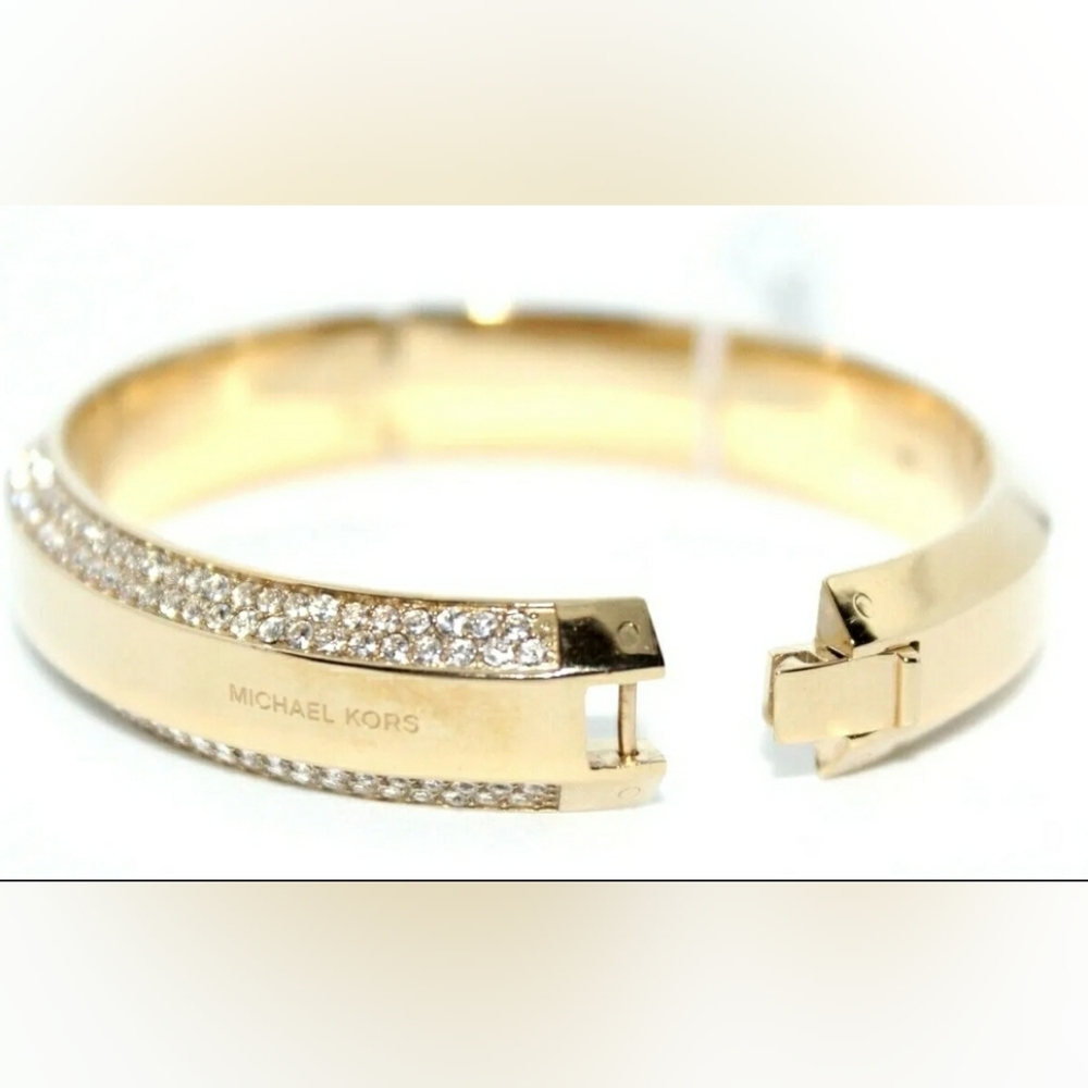 NEW MICHAEL KORS "LOGO PLAGUE" DIAMOND ROW HARDWARE BRACELET; GOLD/WHITE DIAMOND